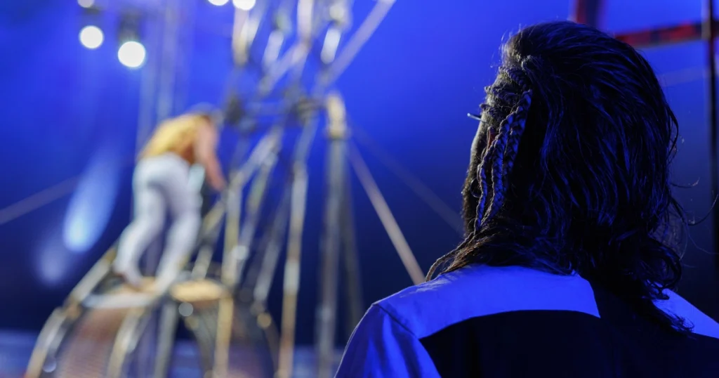 Mecânica Cênica: Os Bastidores da Engenharia que Move o Palco